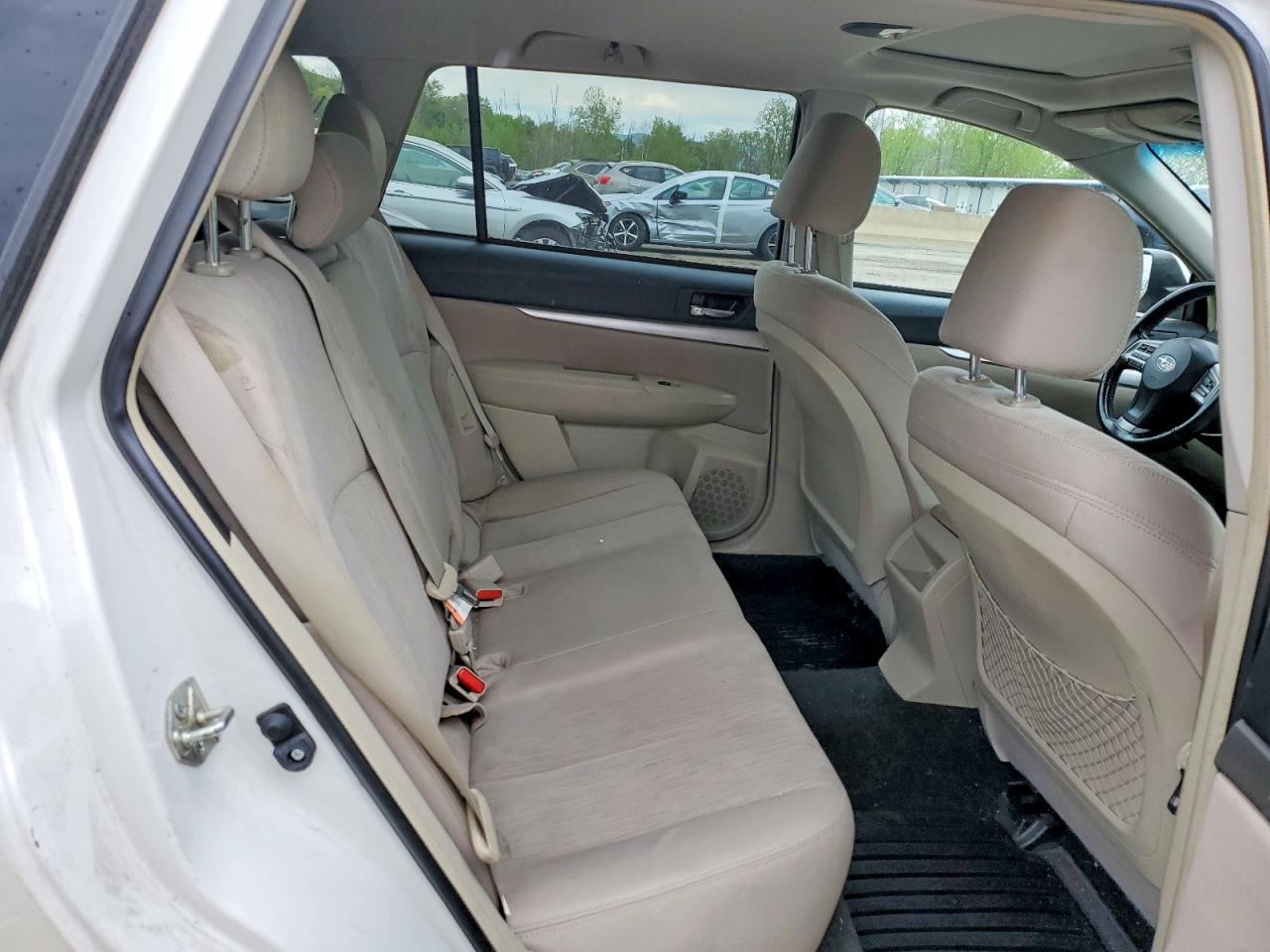 Subaru Outback 2.5i Premium
