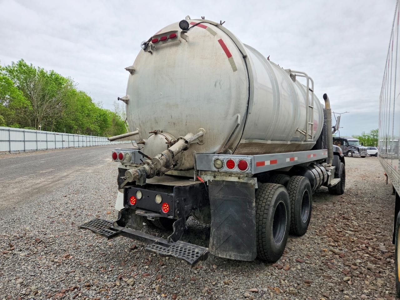 Kenworth Construction T400