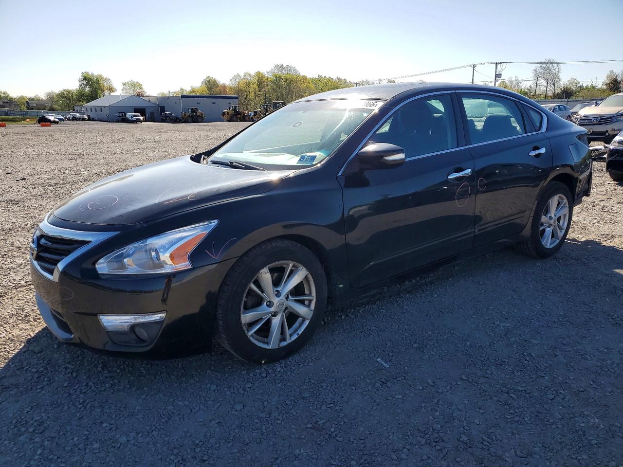 Salvage Nissan Altima Image