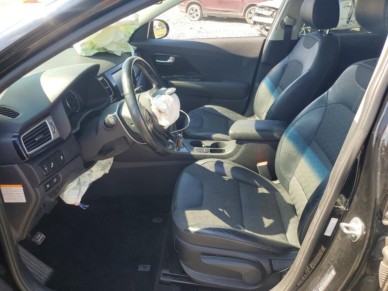 Kia Niro Ex