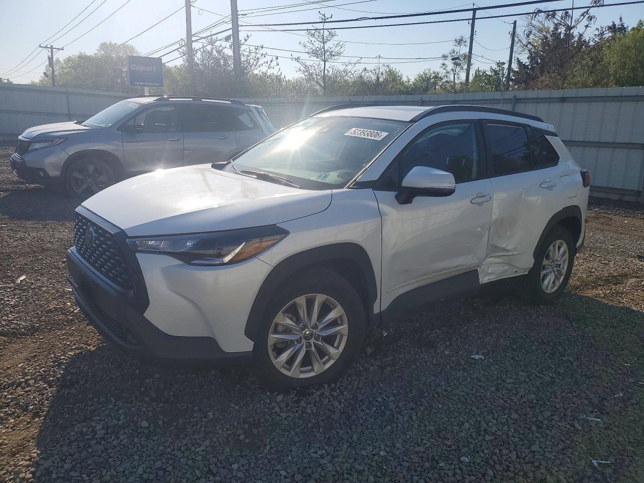Salvage Toyota Corolla Image