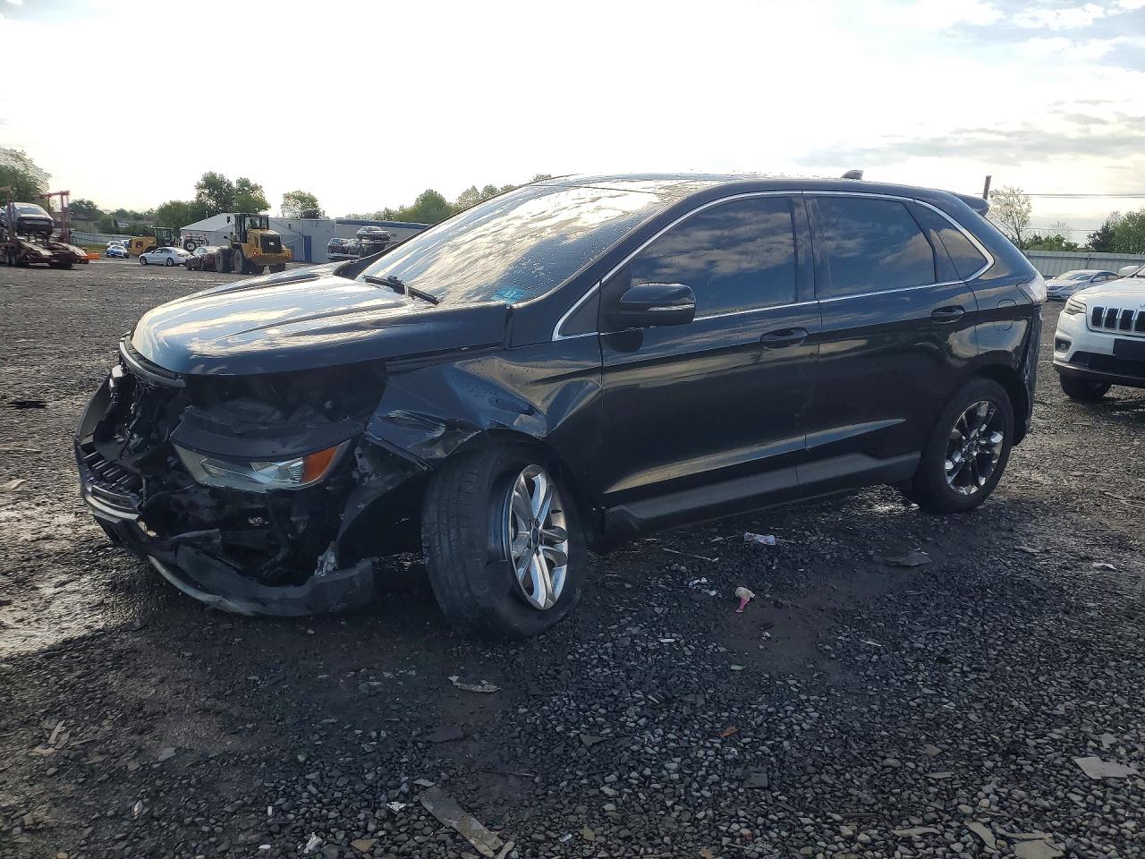 Salvage Ford Edge Image