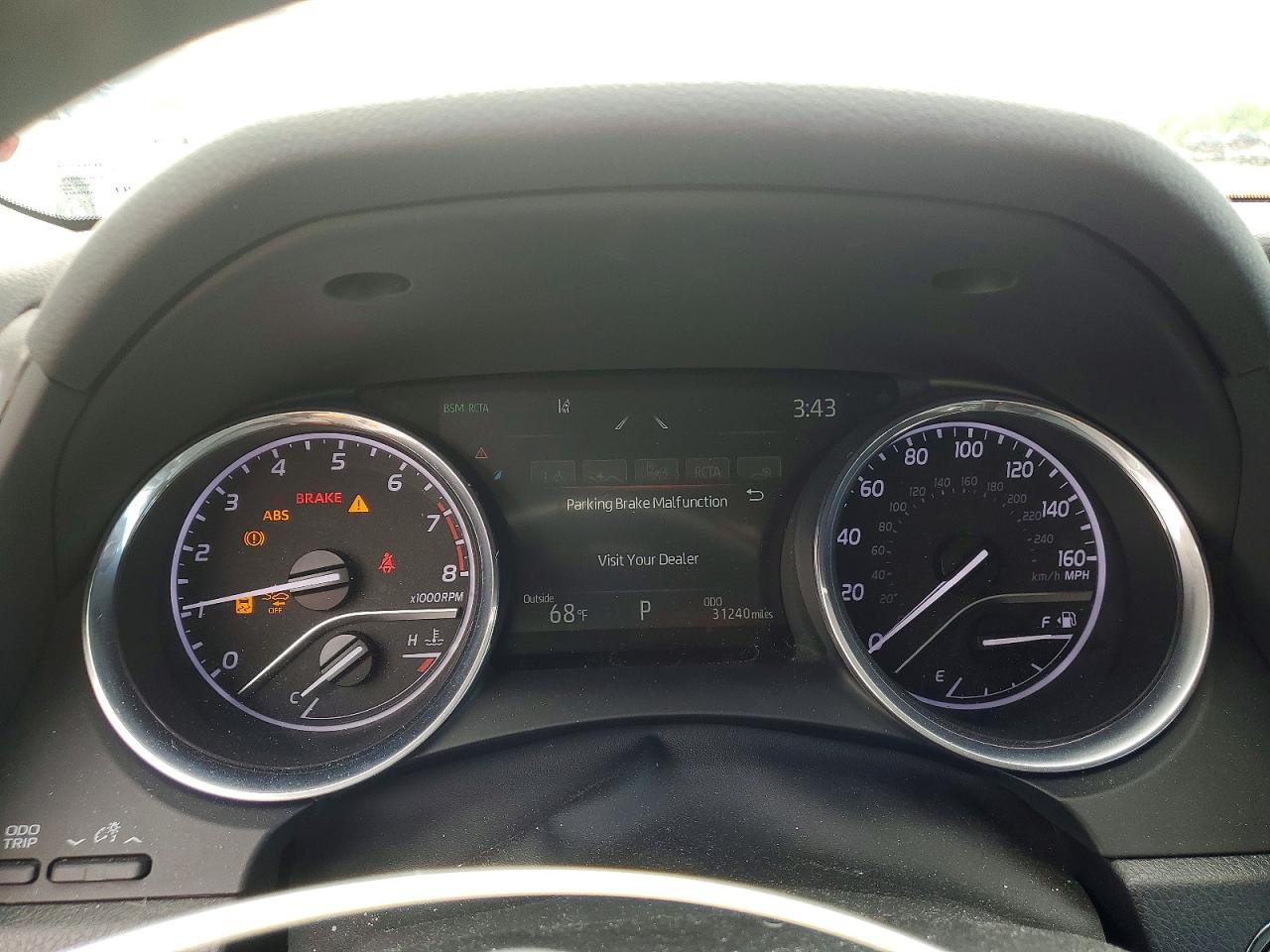 Toyota Camry Xle