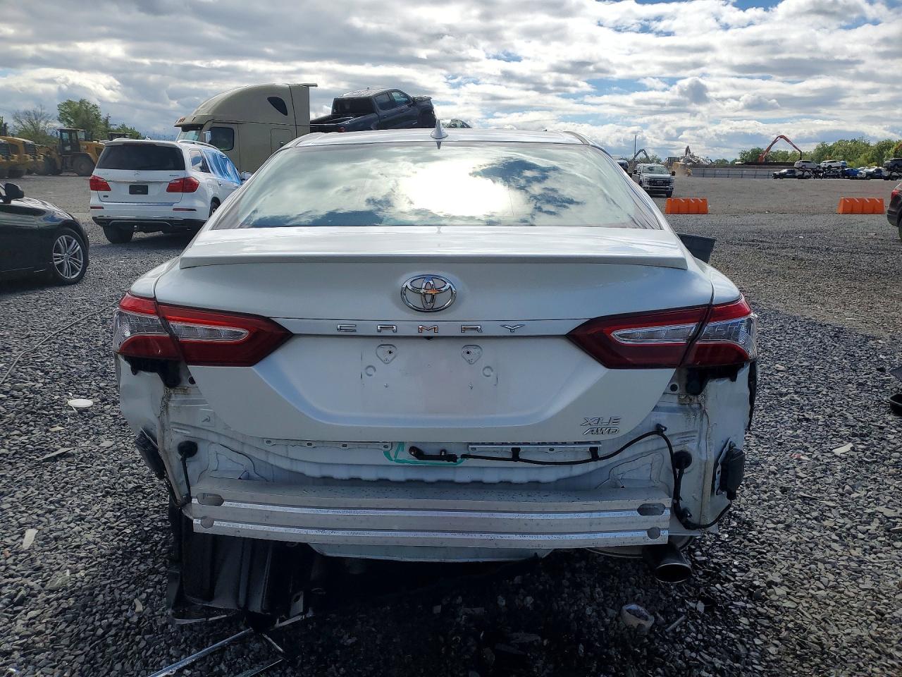 Toyota Camry Xle