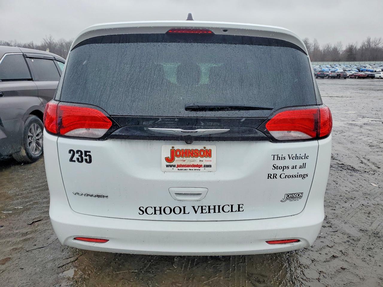 Chrysler Minivan Lx