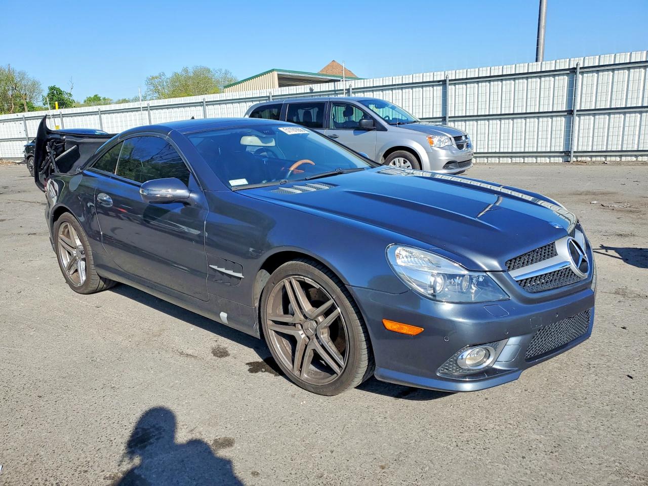 Mercedes-Benz S-Class 550