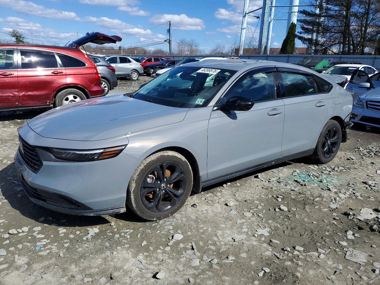 Salvage Honda Accord Image
