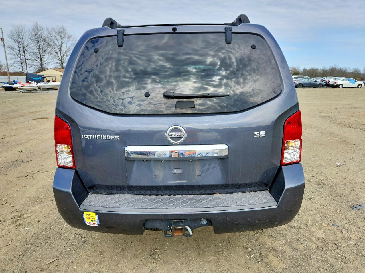 Nissan Pathfinder S