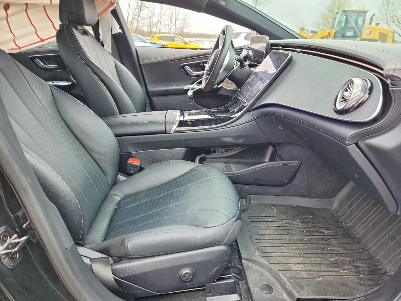 Mercedes-Benz EQE 350 4matic