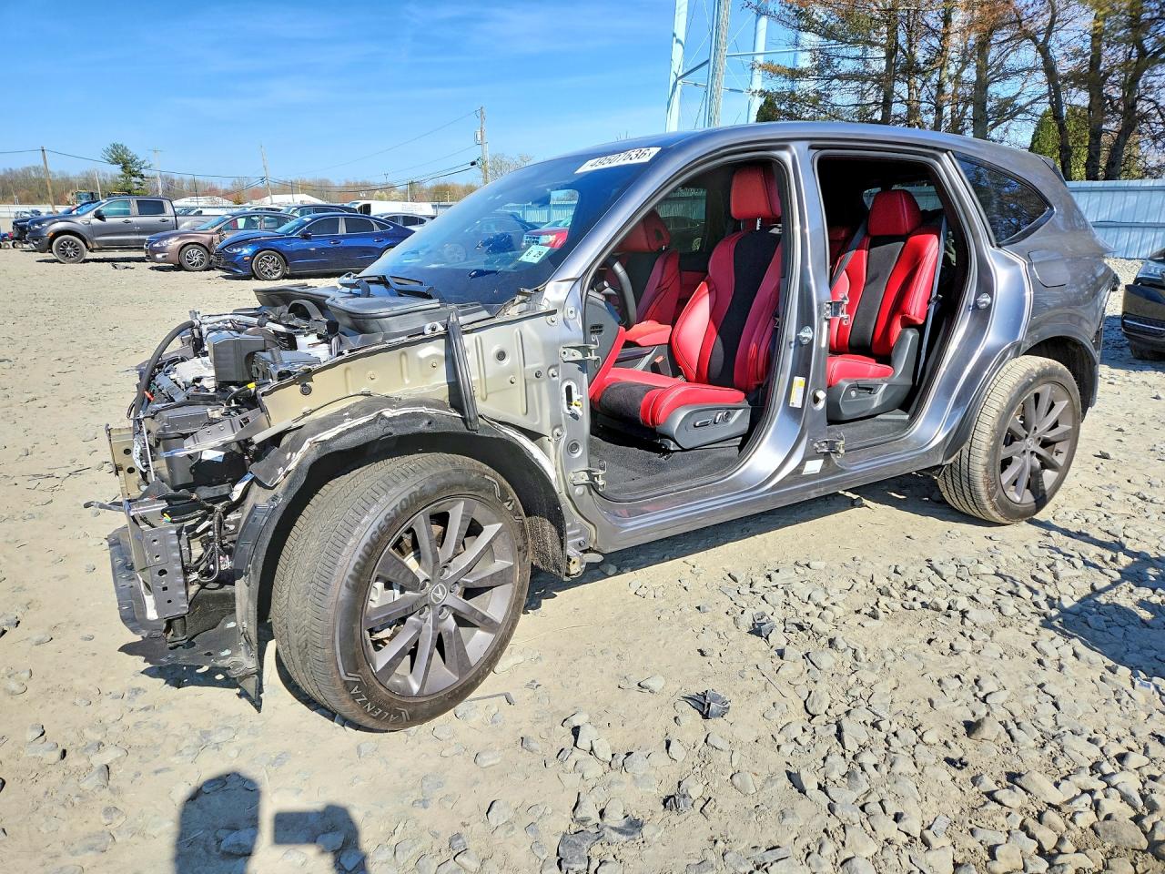 Salvage Acura MDX Image