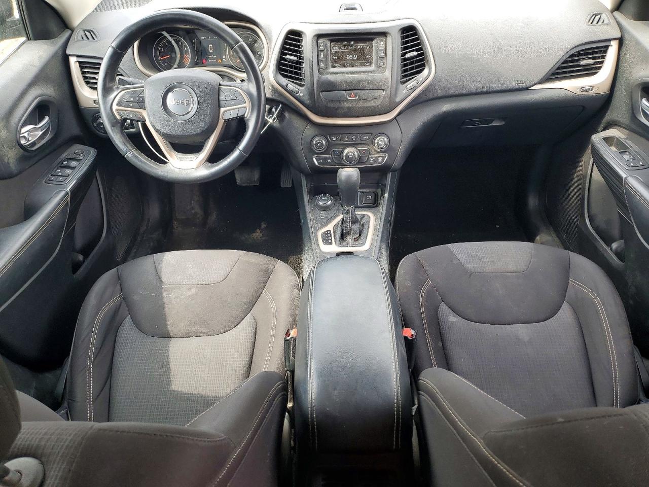 Jeep Grand Cherokee Latitude