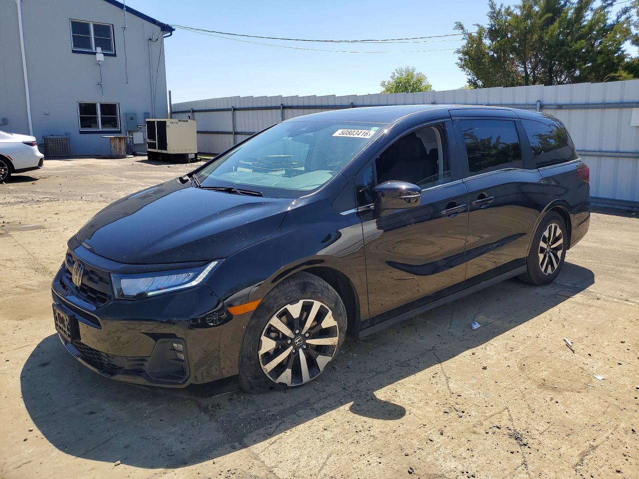 Salvage Honda Odyssey Image
