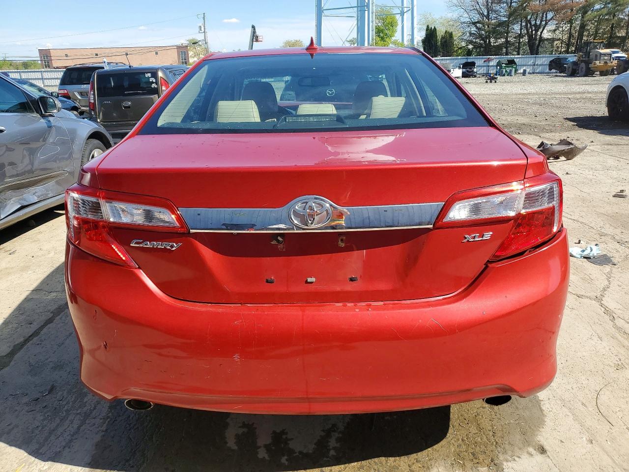 Toyota Camry Xle V6
