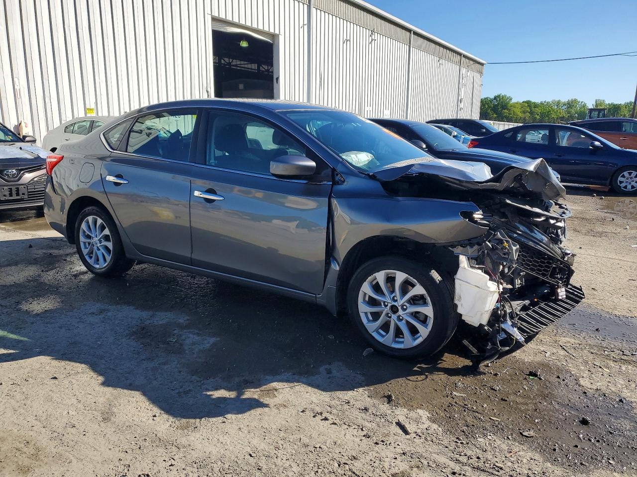 Nissan Sentra Sv