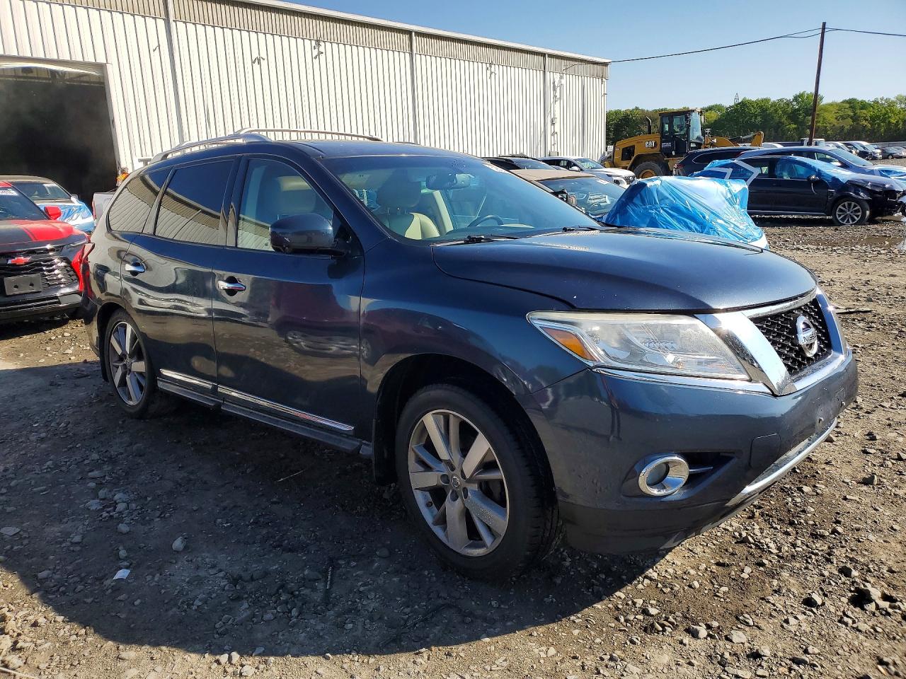 Nissan Pathfinder Platinum