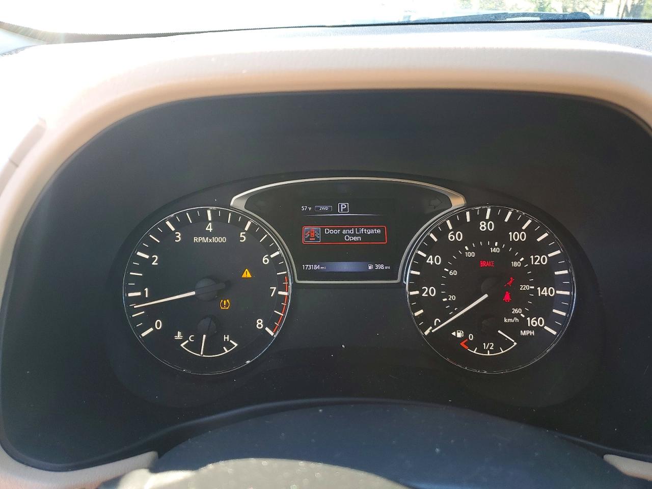 Nissan Pathfinder Platinum