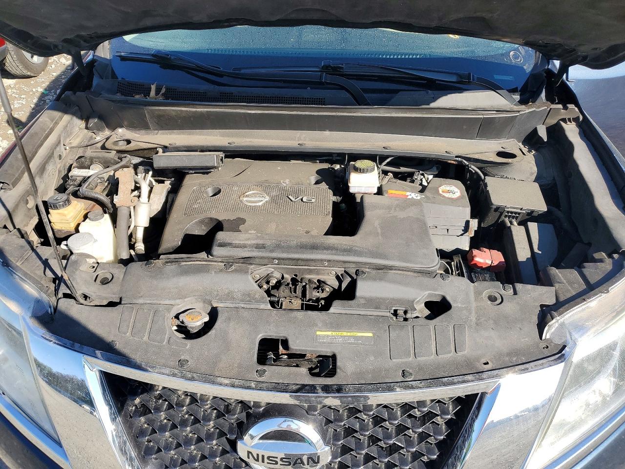 Nissan Pathfinder Platinum
