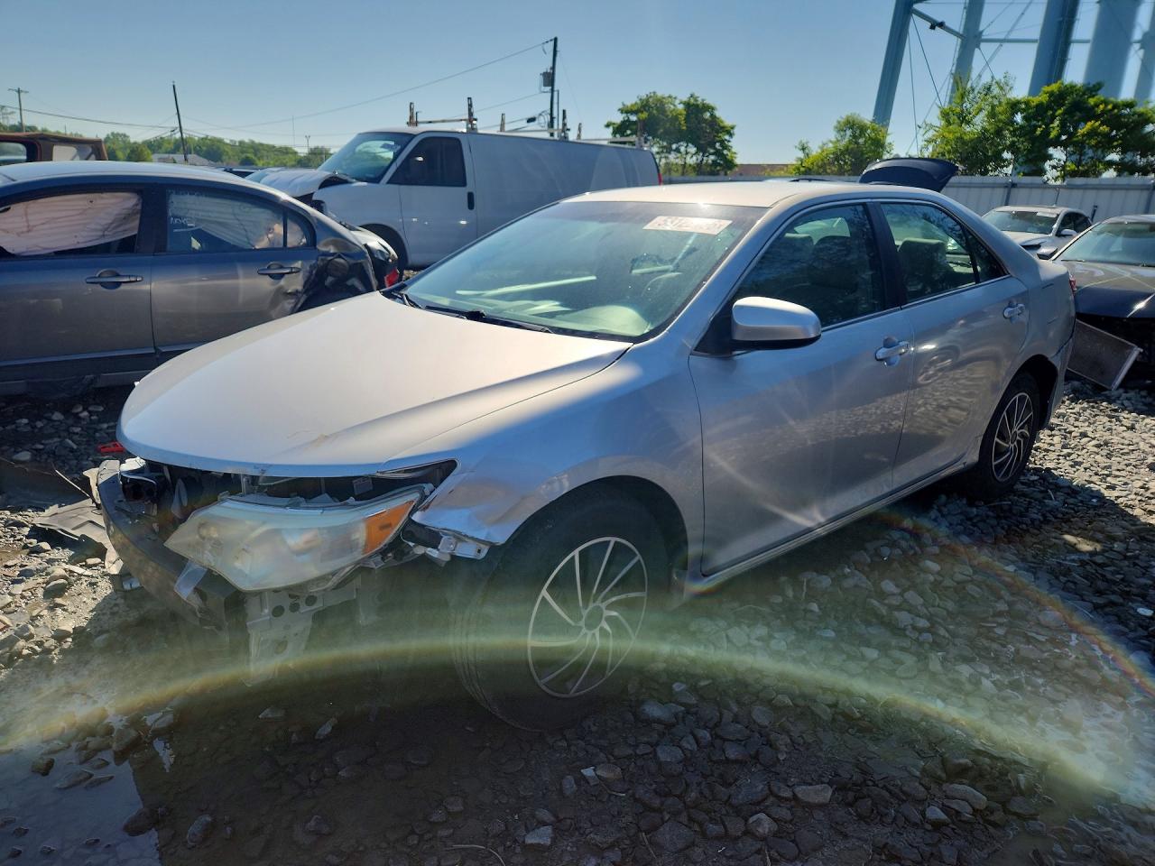 Salvage Toyota Camry Image