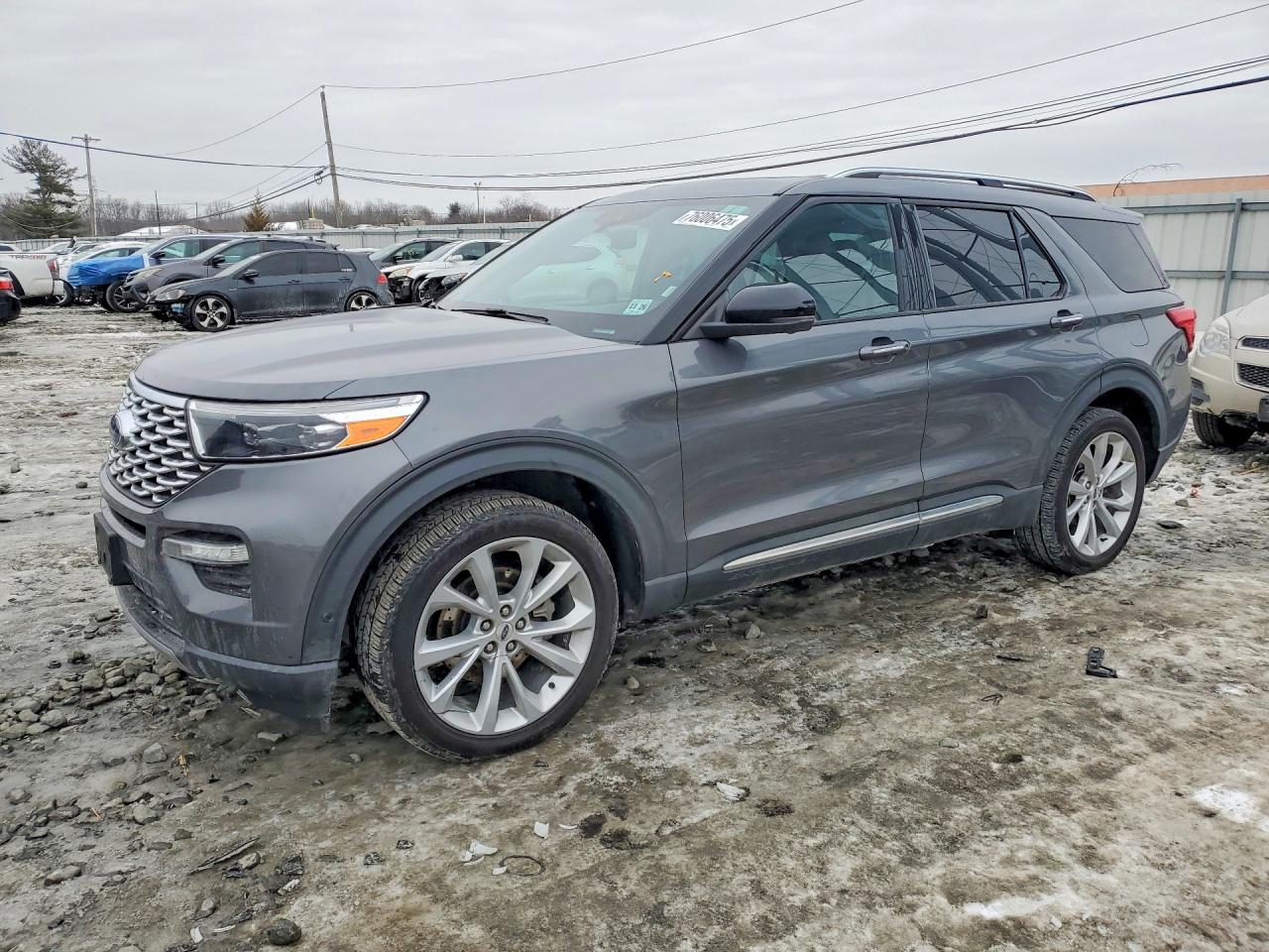 Salvage Ford Explorer Image