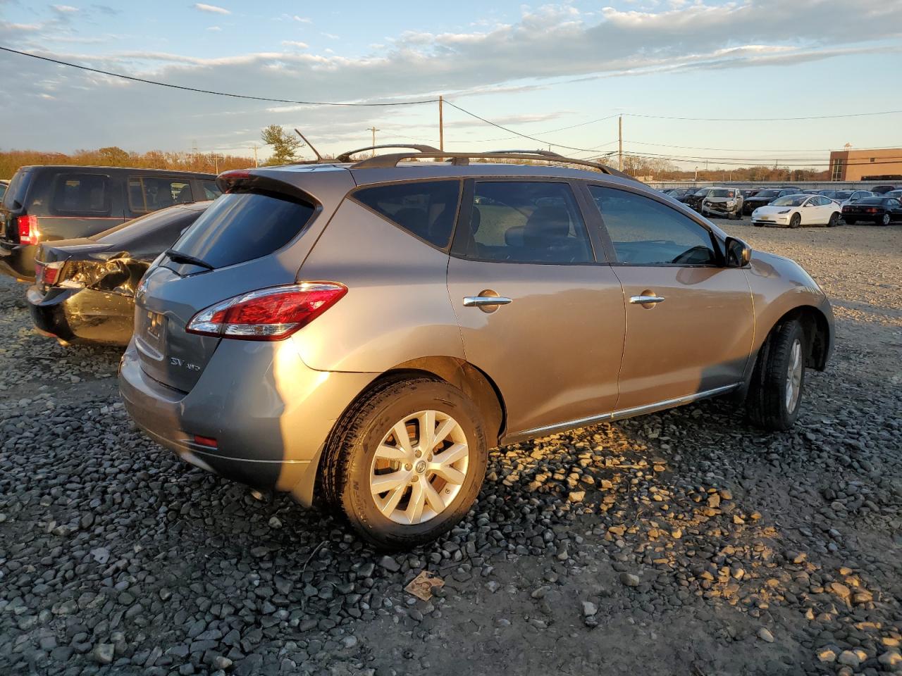 Nissan Murano S