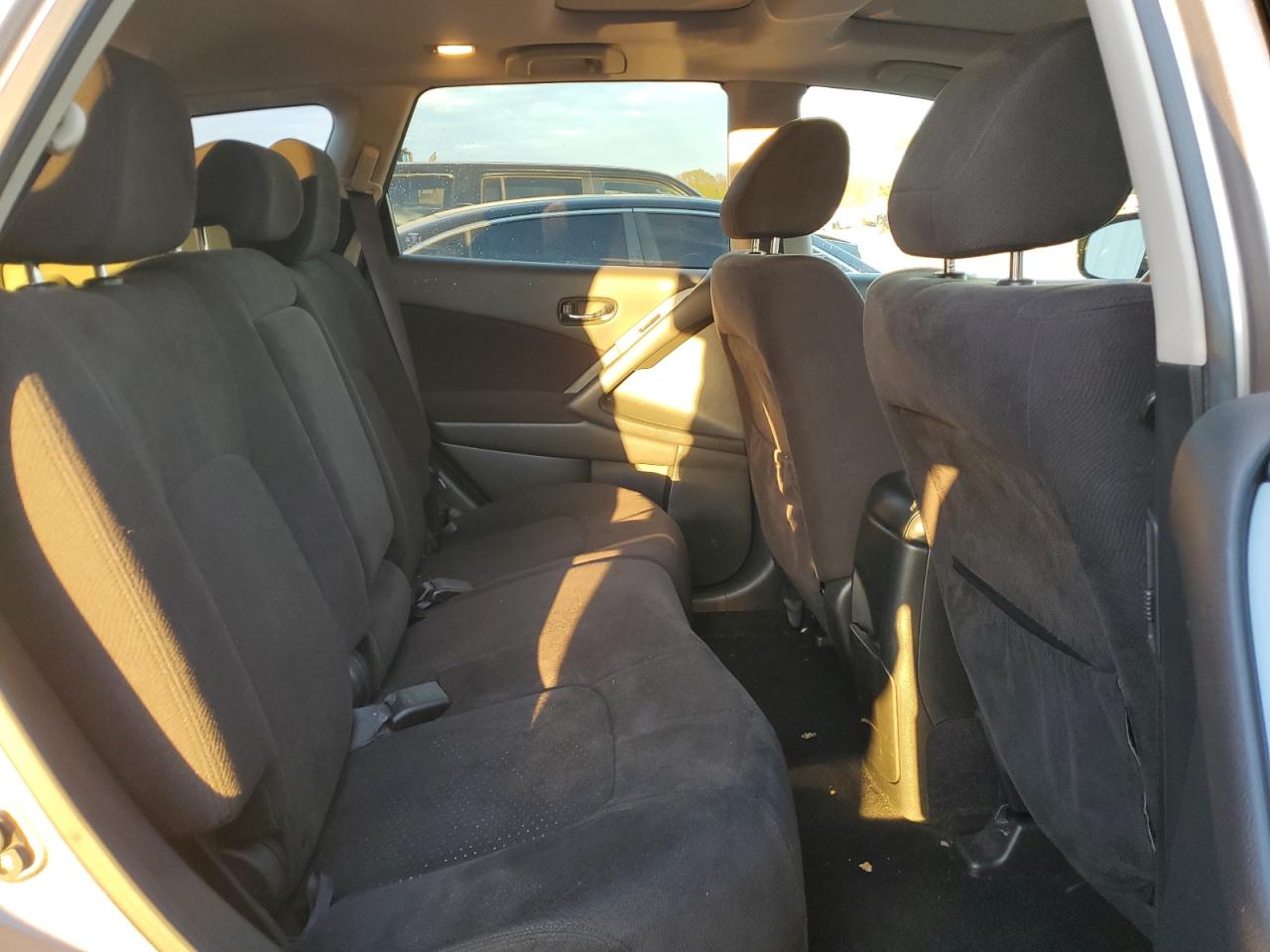 Nissan Murano S