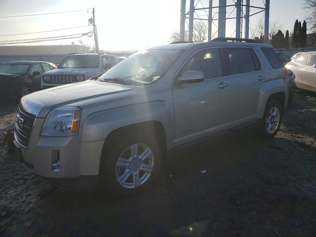 Salvage GMC Terrain Image