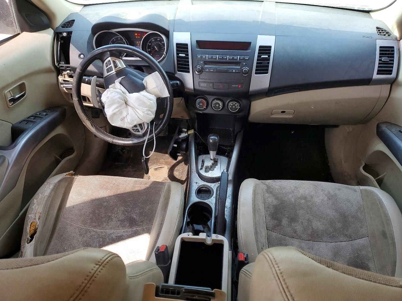 Mitsubishi Outlander Se