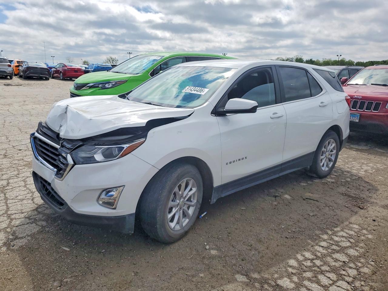 Salvage Chevrolet Equinox Image