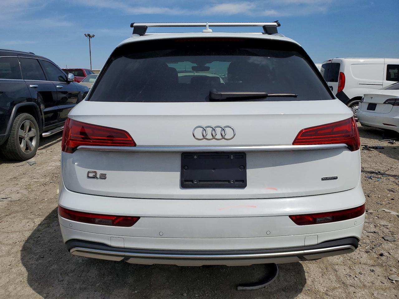 Audi Q5 Premium 40