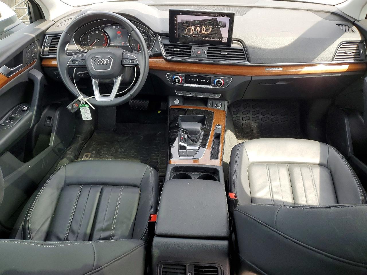Audi Q5 Premium 40