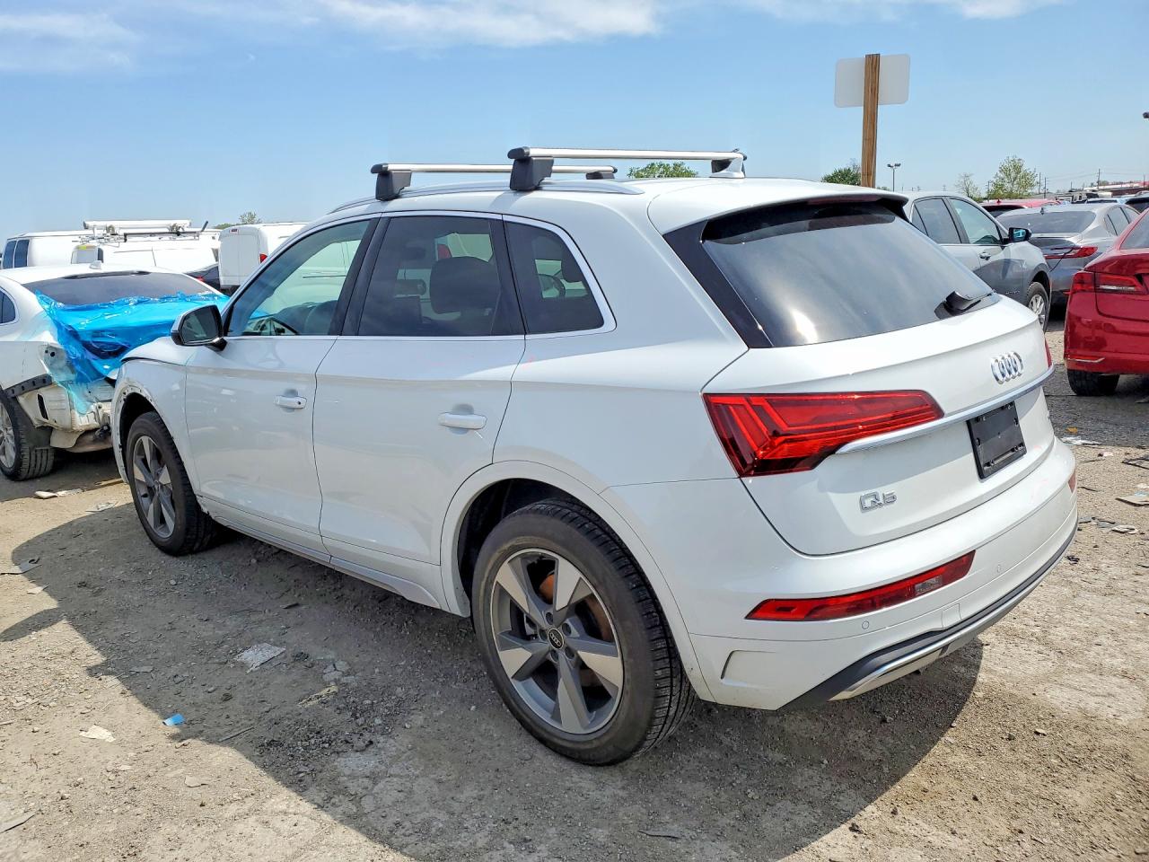 Audi Q5 Premium 40
