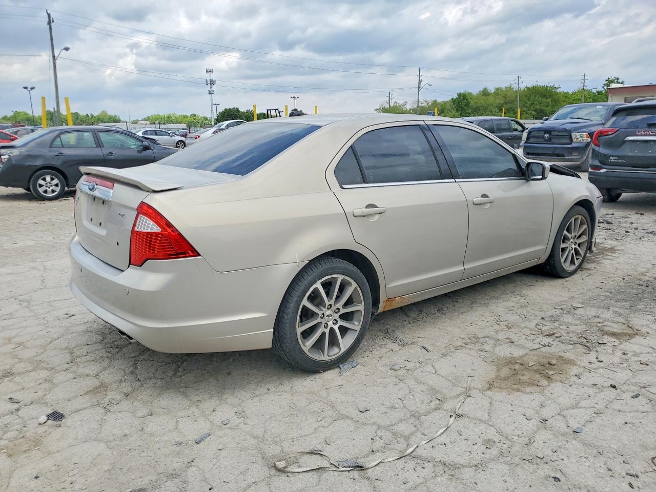 Ford Fusion Sel