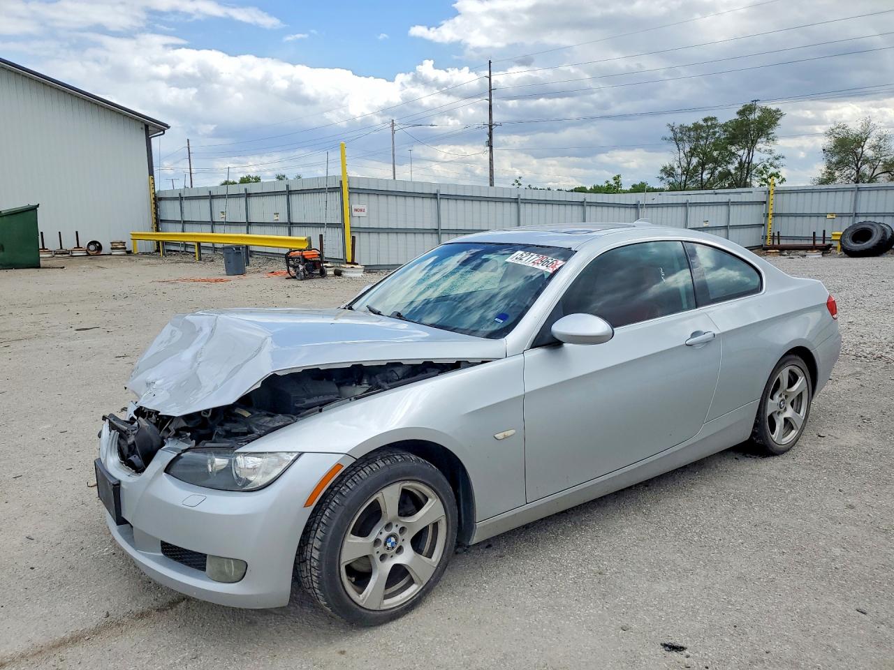 Salvage BMW 3 Series Image