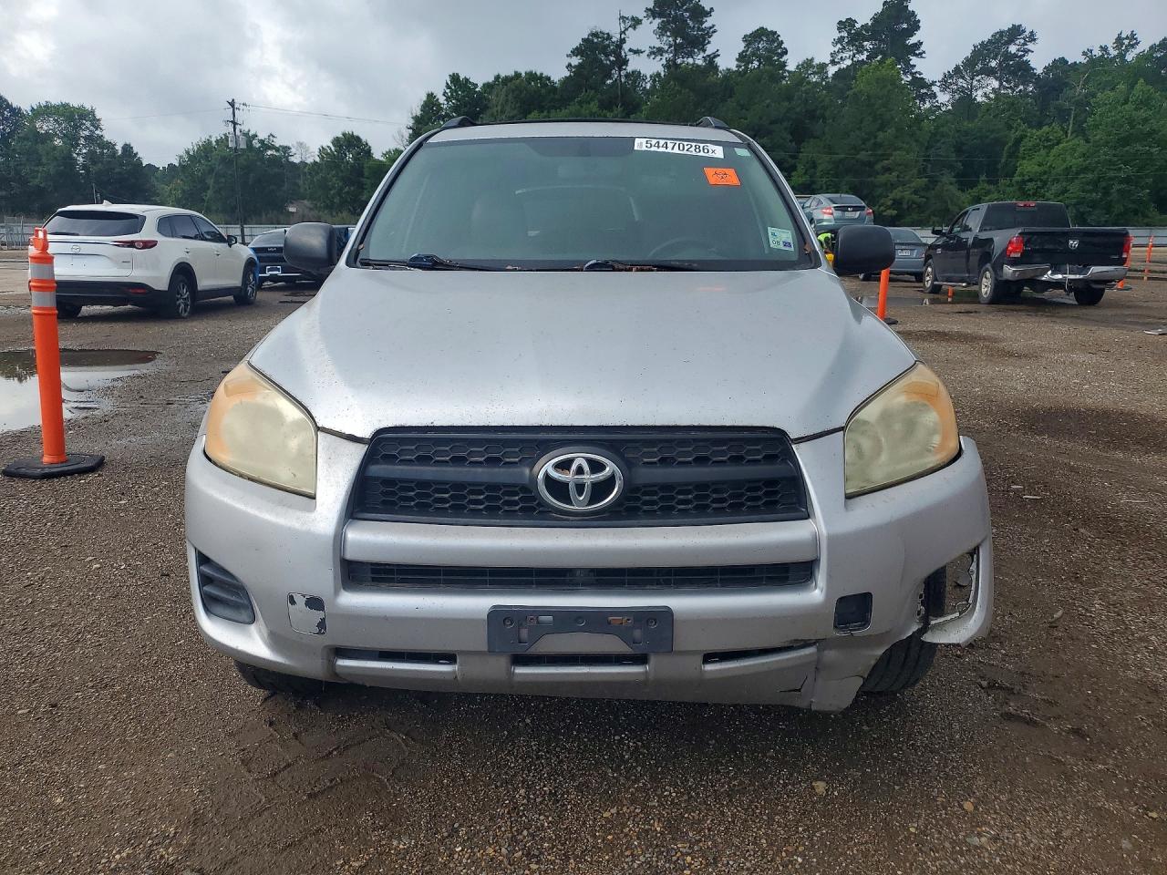 Toyota RAV4 Base