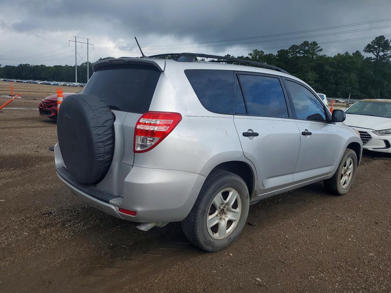 Toyota RAV4 Base