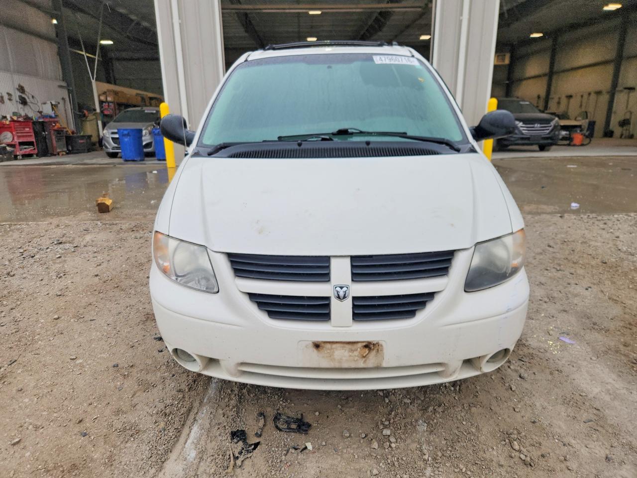Dodge Caravan Sxt