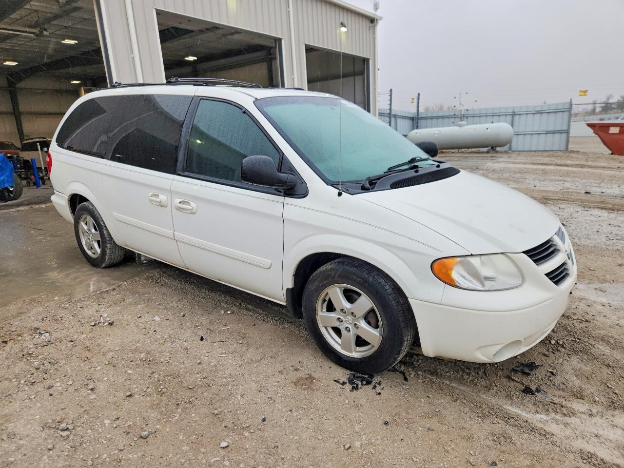 Dodge Caravan Sxt