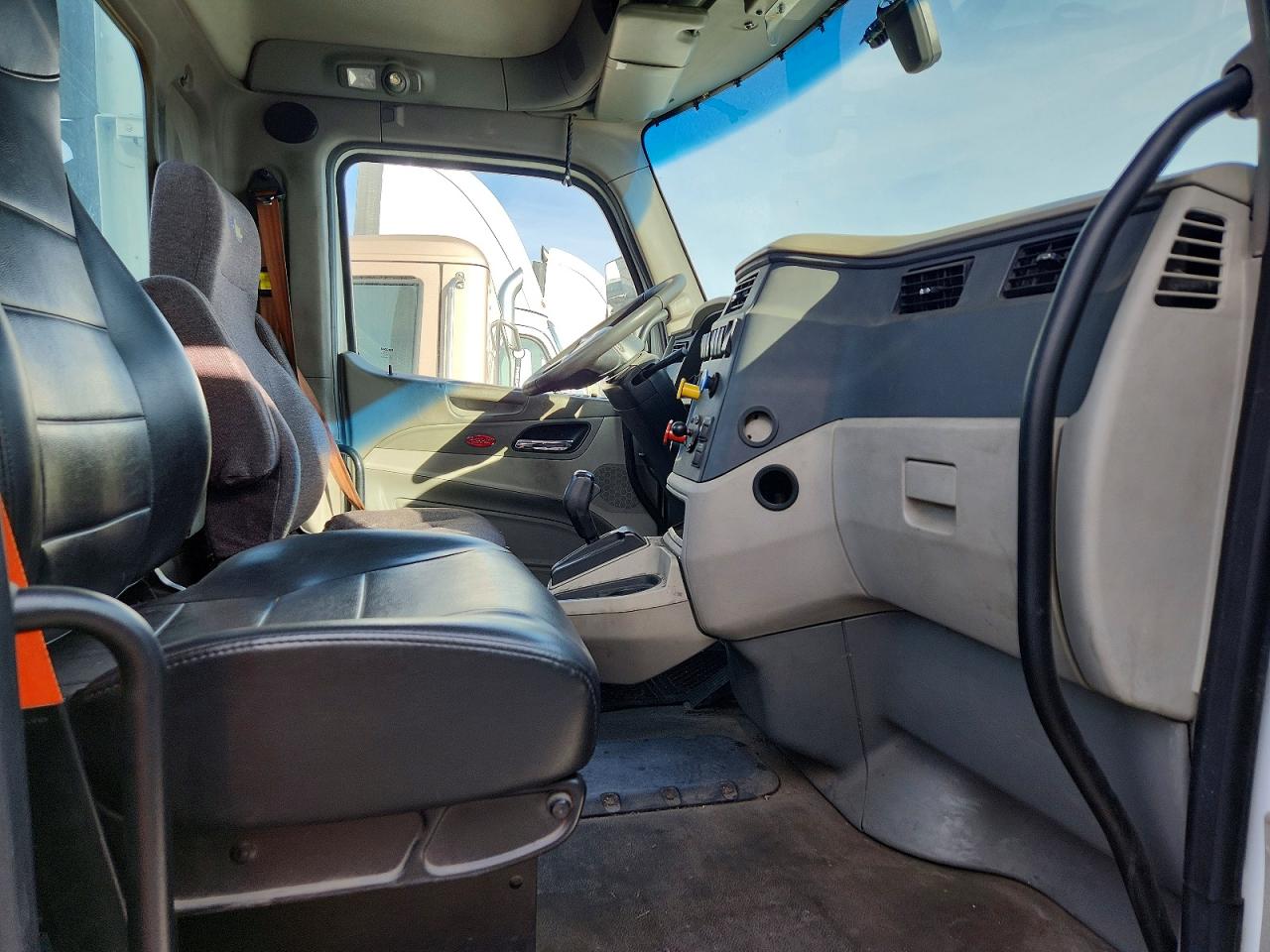 Peterbilt 579