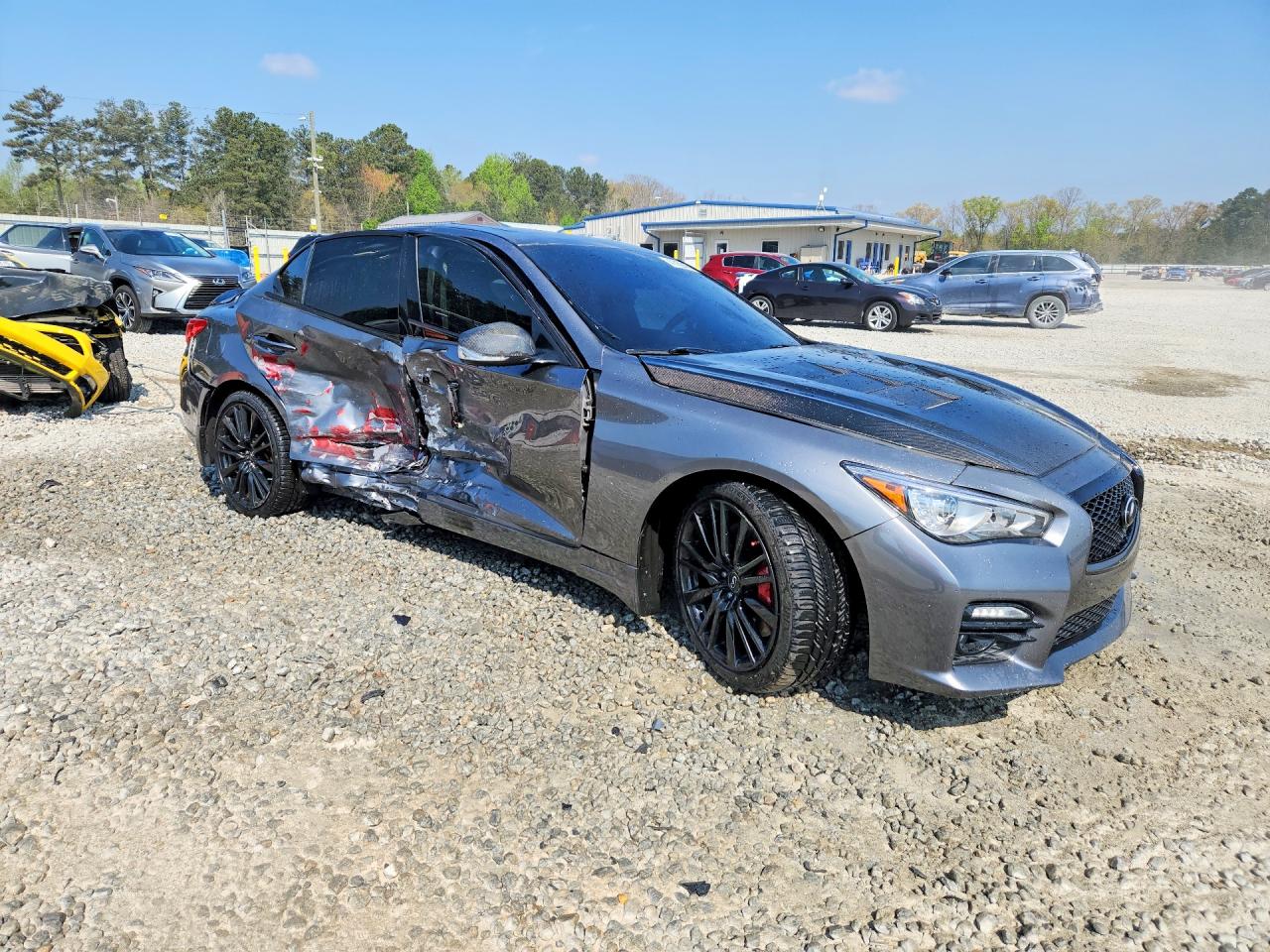 INFINITI Q50 Red Sport 400