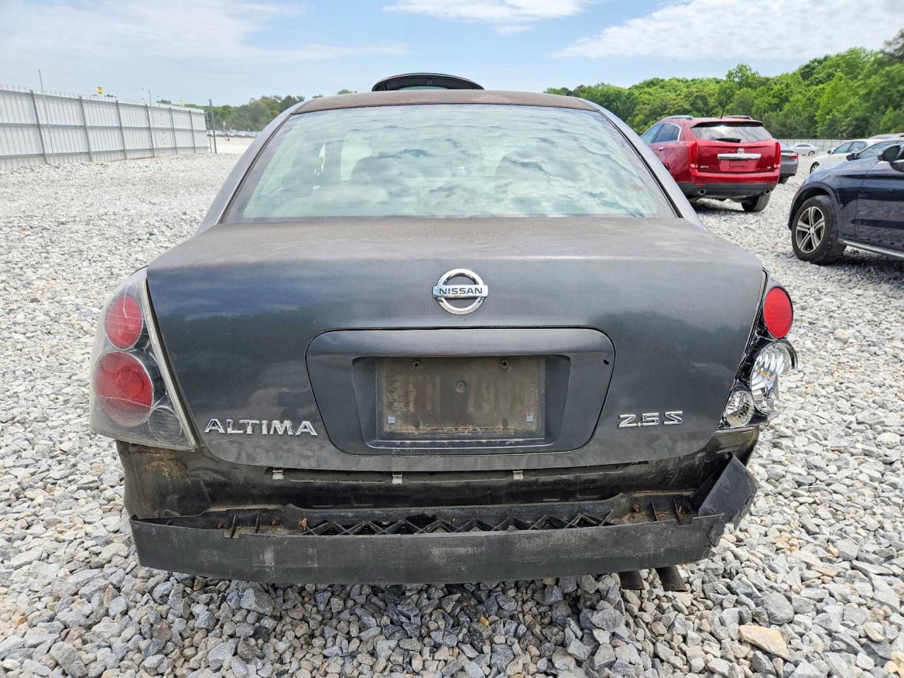 Nissan Altima