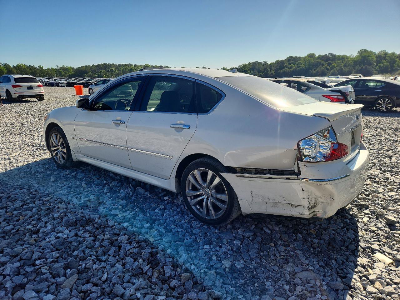 INFINITI M35 Base Base