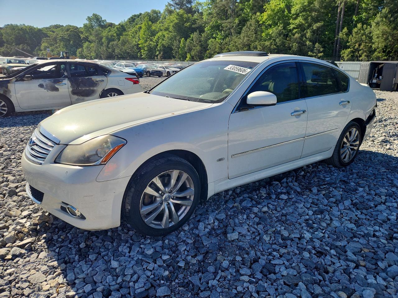 Salvage INFINITI M35 Base Image