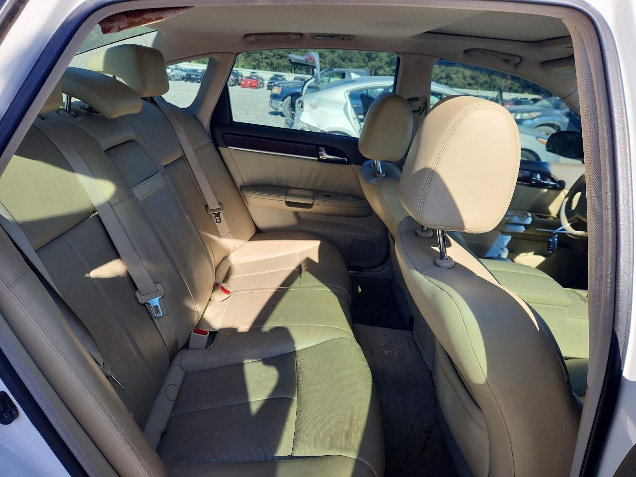 INFINITI M35 Base Base