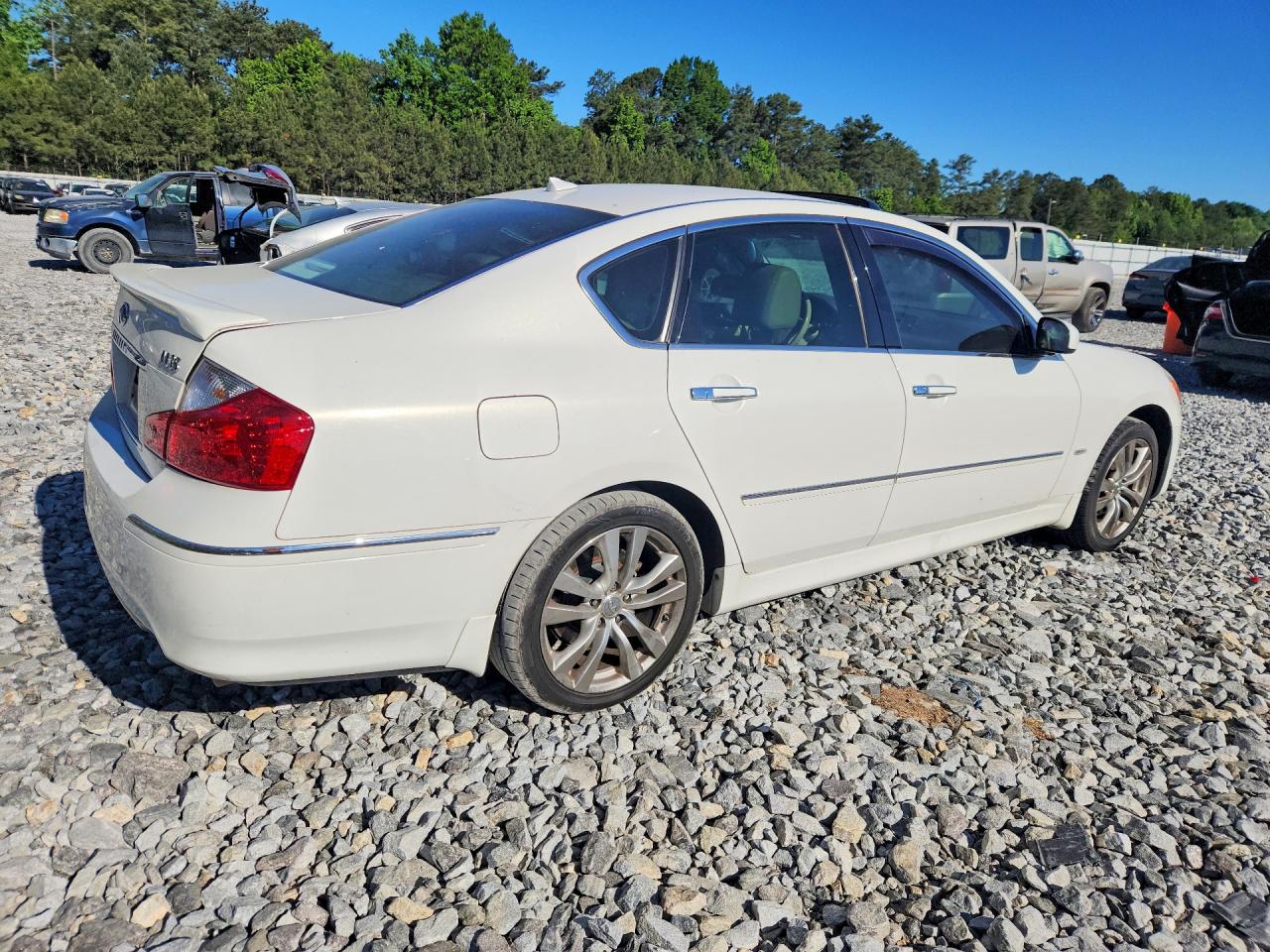 INFINITI M35 Base Base