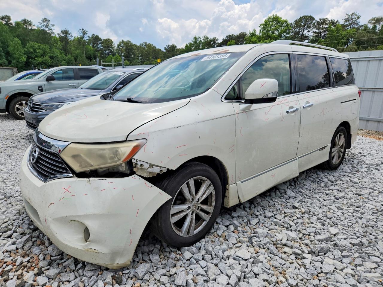 Salvage Nissan Quest Image