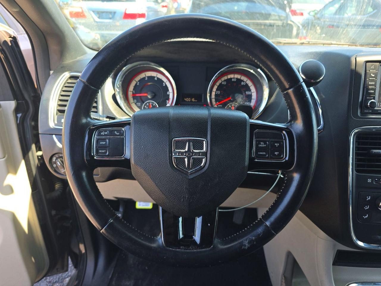 Dodge Caravan Sxt