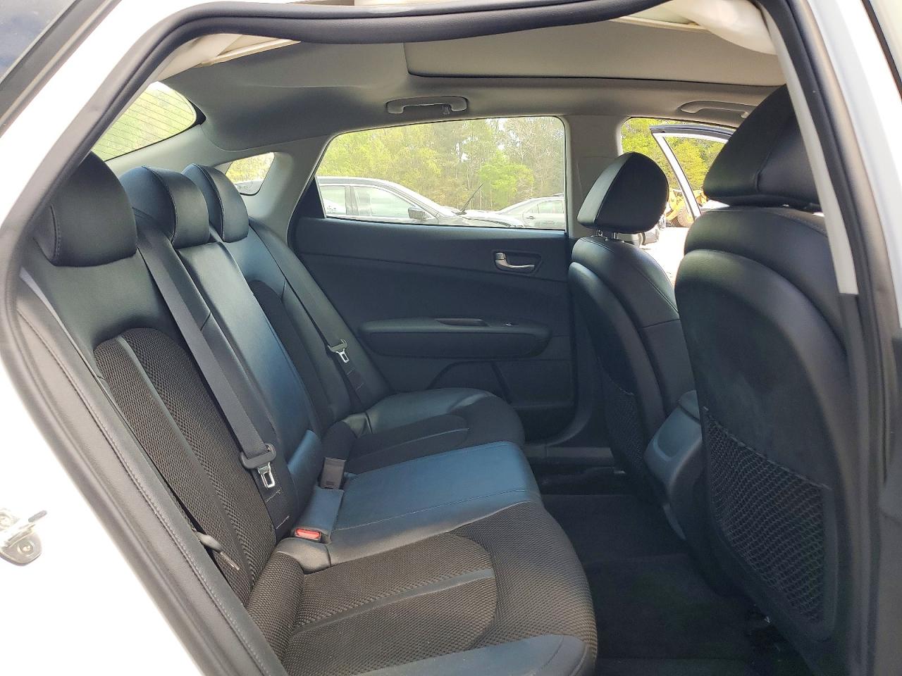 Kia Optima S
