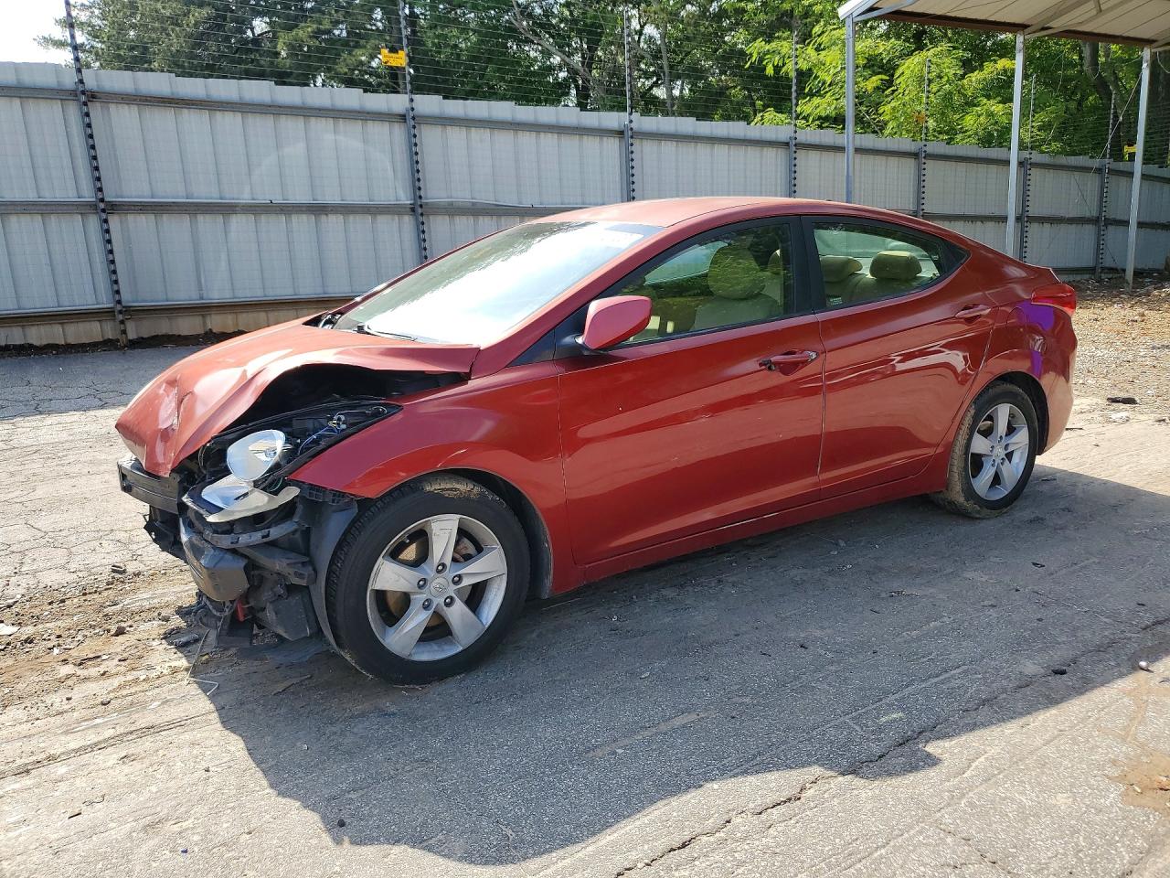 Salvage Hyundai ELANTRA Image