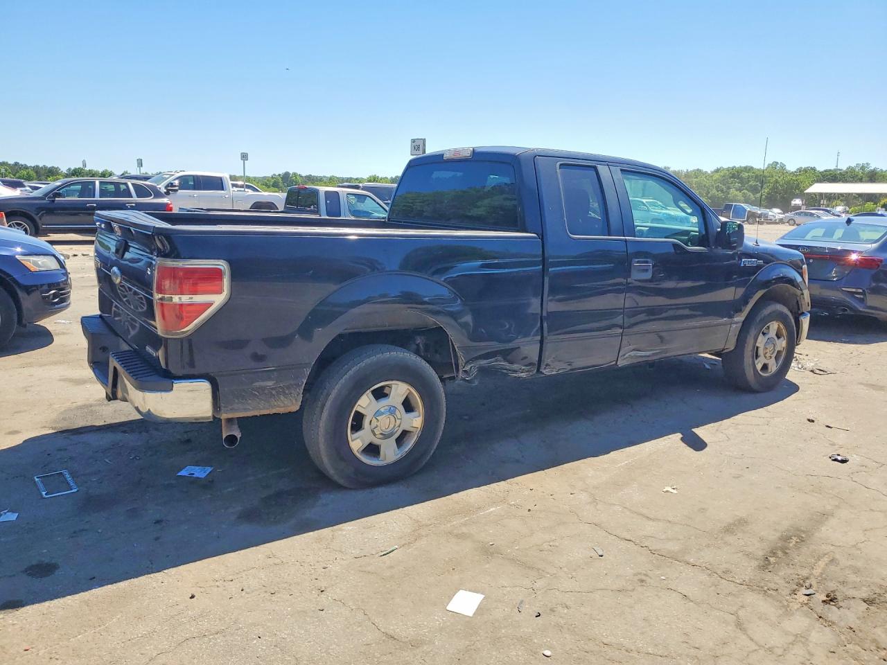 Ford F-150 Super Cab