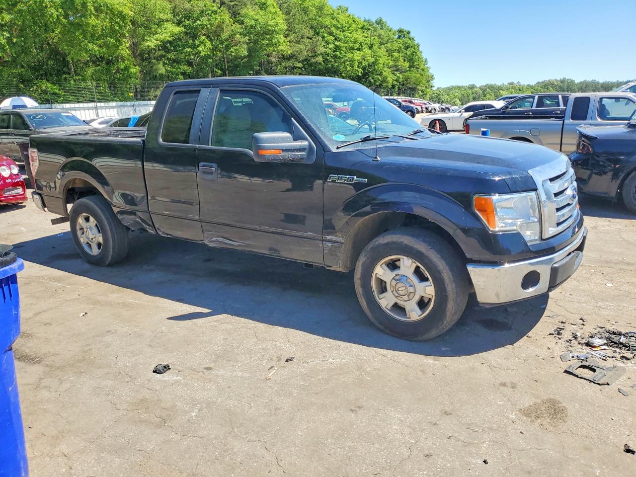 Ford F-150 Super Cab